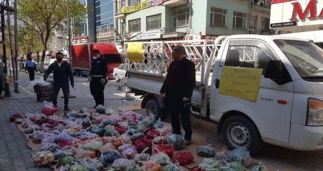 Polatlı pazarında başlatınlan yardım kampanyası tüm Türkiye’ye yayıldı
