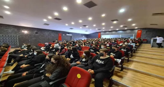 Prof. Dr. Ahmet Haluk Dursun Hoca vefatının ikinci yılında Beyoğlu’nda anıldı
