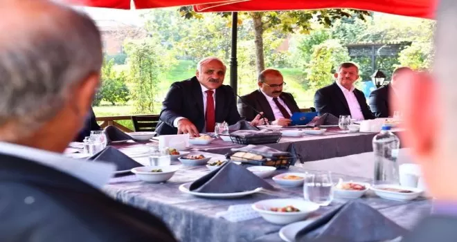 Protokol muhtarlarla bir araya geldi
