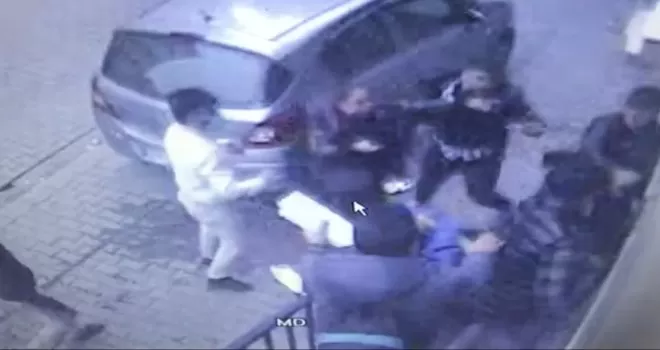 PTT çalışanlarına kargo dayağı kamerada
