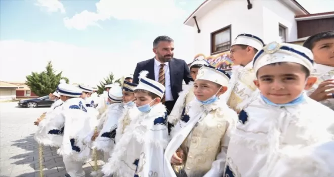 Pursaklar Belediyesinden toplu sünnet şöleni
