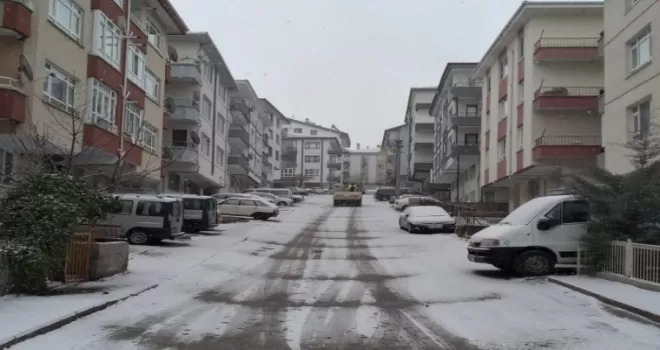 Pursaklar’da 7/24 kar mesaisi
