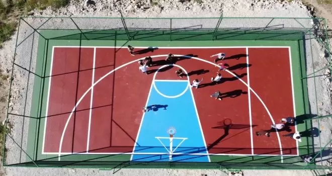 Pursaklar’da her mahalleye mini basketbol sahası

