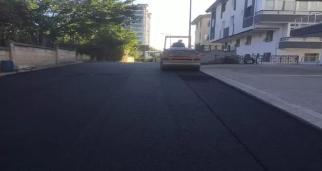 Pursaklar’da kış öncesi yol yenileme seferberliği
