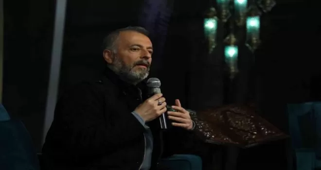Ramazan Sohbetlerinin konuğu Mevlana İdris oldu
