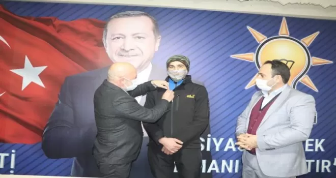 Recep Tayyip Erdoğan AK Partili oldu
