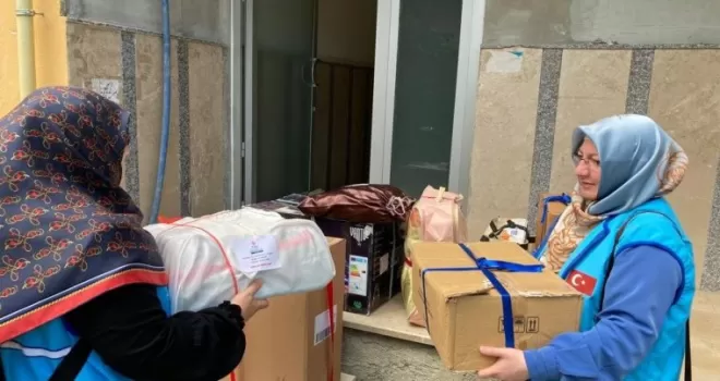Rize’de evlilik hazırlığı yapan kızlara gelin bohçası dağıtıldı