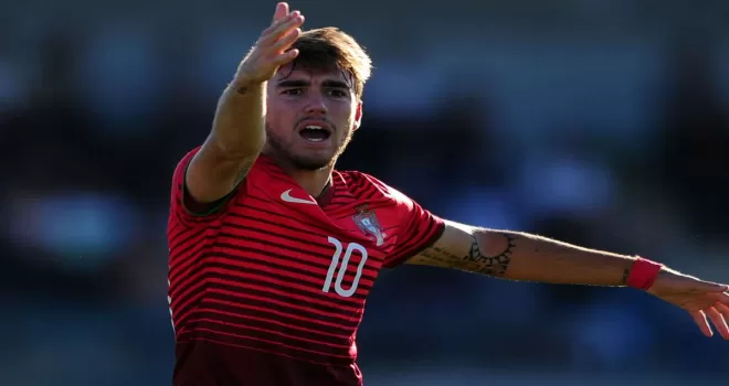 Nevton'un transfer hayalleri suya düştü