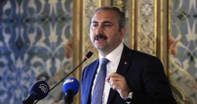 Bakan Gül: “Bin 200 hakim ve savcı alımı için 21-22 Kasım tarihlerinde yazılı sınav yapacağız”