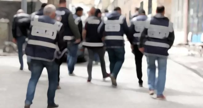 DEAŞ’a yönelik operasyonda 18 gözaltı