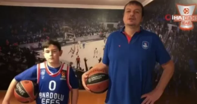 Ergin Ataman’dan ’Evde kal’ mesajı