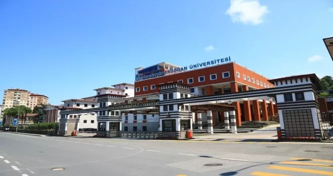 RTEÜ Çay İhtisaslaşma Koordinatörlüğü’nden gübreleme uyarısı
