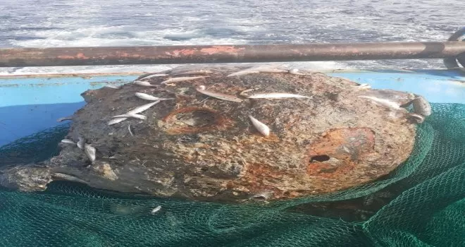 Rumeli Feneri açıklarında balıkçıların ağına mayın takıldı
