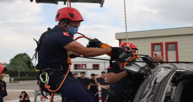 Sakarya’da geleceğin ateş savaşçıları nefes kesti
