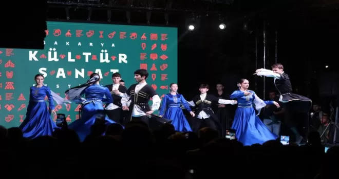 Sakarya’da Kafkas ve İç Anadolu’da şölen gibi akşam