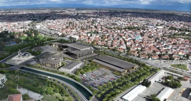 Sakarya’da raylar dönüşüyor, merkeze yemyeşil koridor geliyor