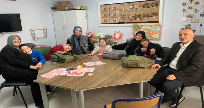 Sakarya Pamukova’da Büyükşehir’den ’özel’ ziyaret