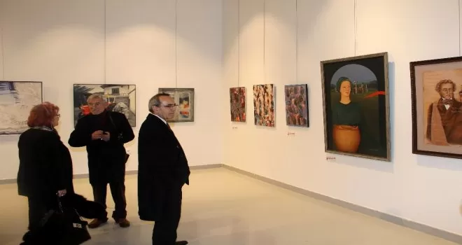 SAKÜDER’den Alper Taşdelen’e onur ödülü
