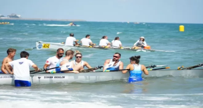Samsun’da Deniz Küreği Şampiyonası başladı