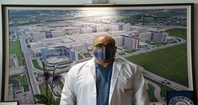 Sanatçılardan sağlık çalışanlarına “Minnet” sergisi

