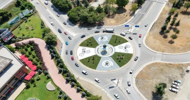 Sapanca’nın zarafeti giriş kapısına işlendi