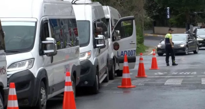 Sarıyer’de jandarmadan okul servisi denetimi
