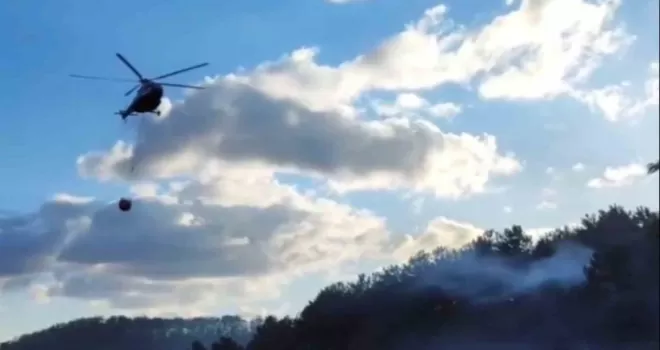 Sarıyer’de korkutan orman yangını: Helikopter havadan müdahale etti
