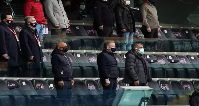 Şenol Güneş, Başakşehir-Alanyaspor maçında
