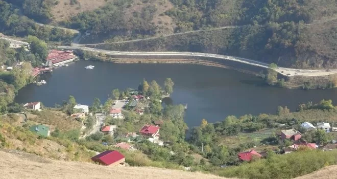 Sera Gölü S.O.S veriyor
