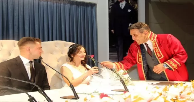 Sevgililer Günü’nde Çankaya’da nikah bereketi
