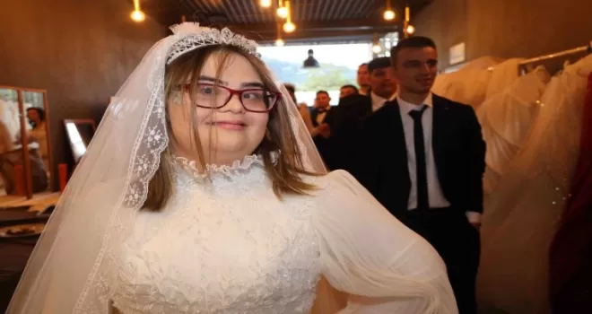 “Sevgiyle Kuşananlar” projesi Kocaeli’de parladı