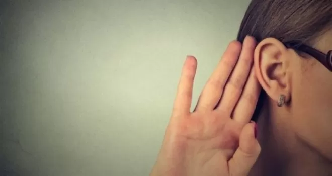 “Sigara işitme kaybına neden oluyor“
