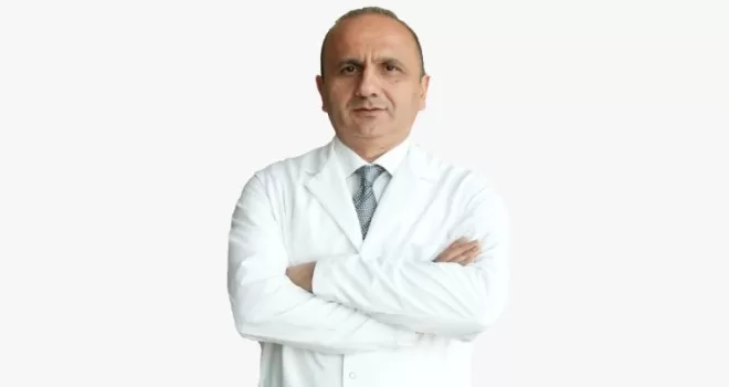 “Sigara kullananlarda böbrek kanseri 2.5 kat fazla görülüyor“
