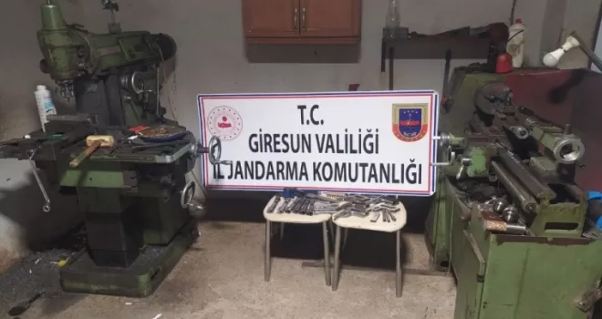 Silah imalathanesine baskın yapıldı
