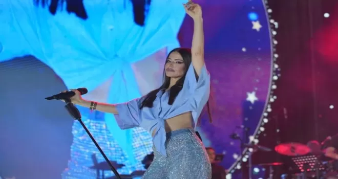 Simge’den Vanlı hayranlarına unutulmaz konser