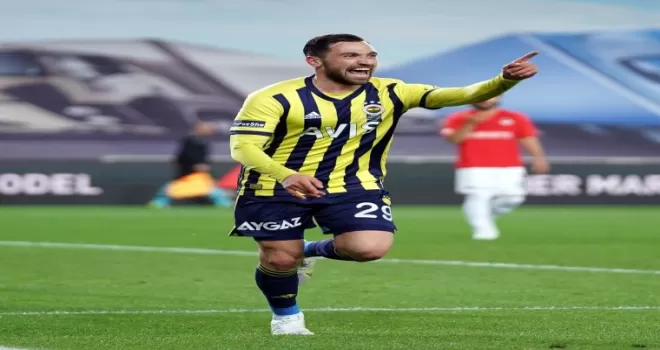 Sinan Gümüş: "Kendimi Fenerbahçe’den büyük görmedim"
