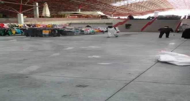 Sincan’daki kapalı pazar alanları dezenfekte edildi

