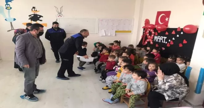 Sincan zabıtasından miniklere mesleki eğitim
