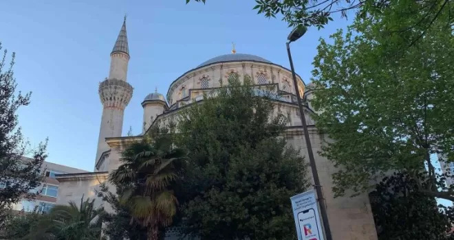 Şişli Camii’nin kubbesinde ilginç intihar girişimi
