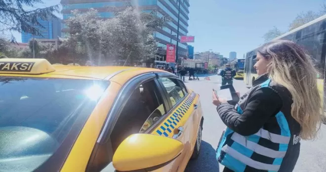 Şişli’de ticari taksi sürücülerine denetim
