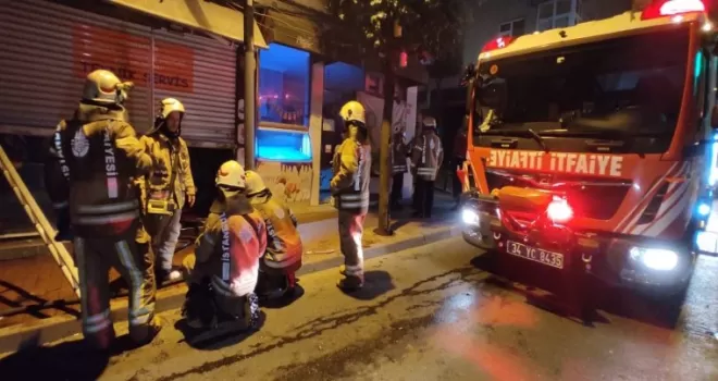 Şişli Feriköy’de elektronik cihaz dükkânında korkutan yangın
