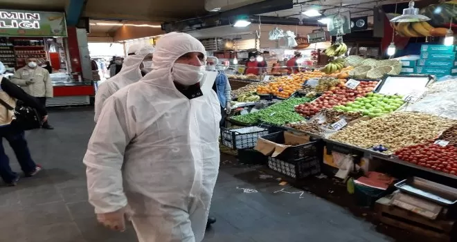 Sokağa çıkma yasağına saatler kala Ulus Hali’nde denetim
