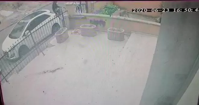 Sokak ortasında avukata silahlı saldırı kamerada
