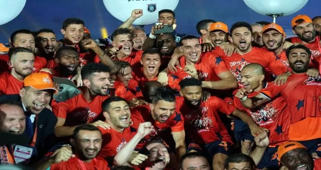Son düdükle Başakşehir’de büyük coşku
