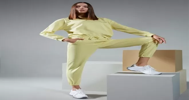 Sonbahara yakışacak eşofman takımları
