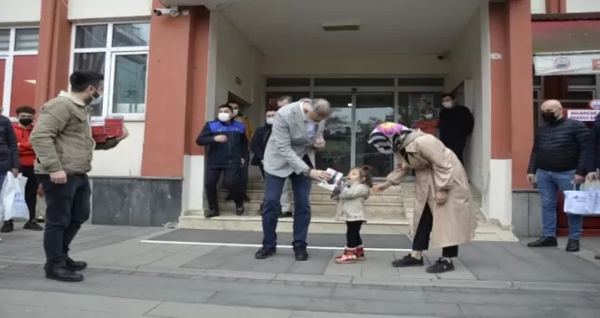 Sosyal medya takipçilerini çekilişle ödüllendirdi

