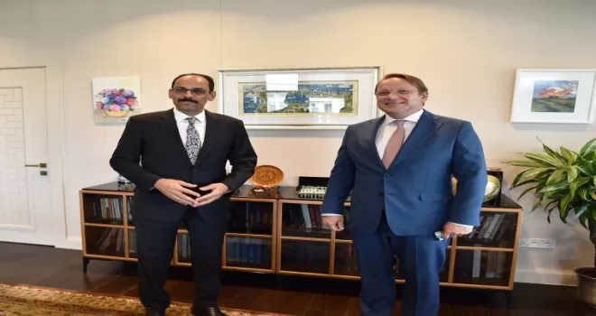 Sözcü İbrahim Kalın, AB Komşuluk ve Genişleme Komiseri ile görüştü
