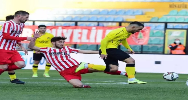 Spor Toto 1. Lig: İstanbulspor: 1 - Ümraniyespor: 0
