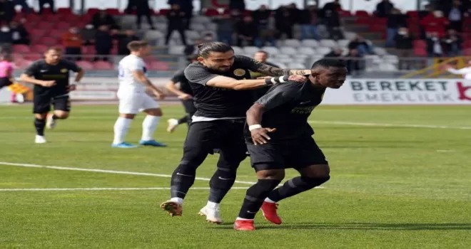 Spor Toto 1. Lig: Ümraniyespor: 2 - Tuzlaspor: 1
