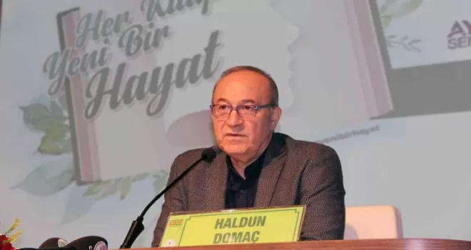 Spor yorumcusu Haldun Domaç, Kitap Fuarı’nda okurlarıyla buluştu
